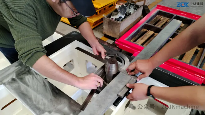 ZCJK cung cấp khuôn tùy chỉnh có độ chính xác cao cho khách hàng Ả Rập Xê Út