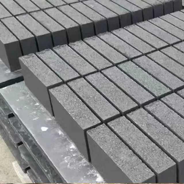 Pallet máy móc khối